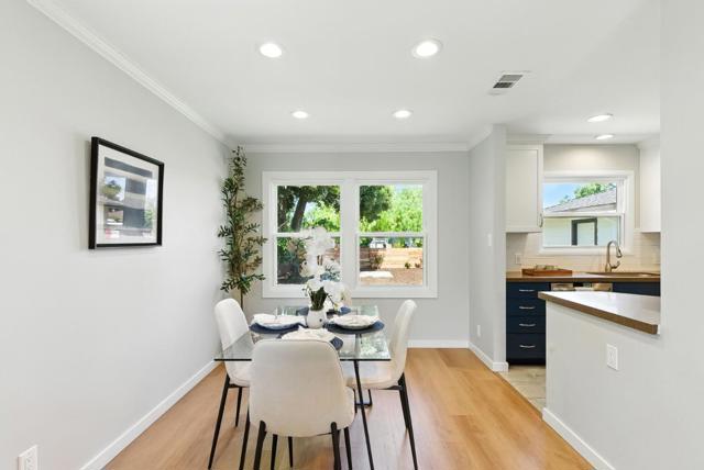 756 7th Avenue, Redwood City CA: https://media.crmls.org/mediaz/bf418099-2f90-4b1a-8b8d-e221d875d585.jpg