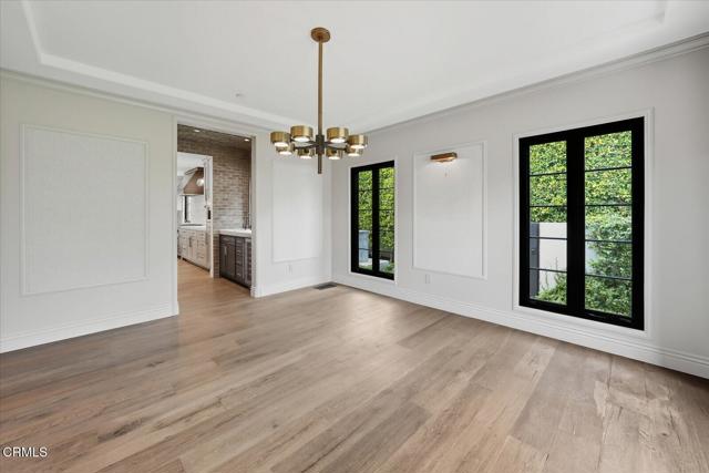 Detail Gallery Image 24 of 76 For 1329 Campbell St, Glendale,  CA 91207 - 4 Beds | 6 Baths