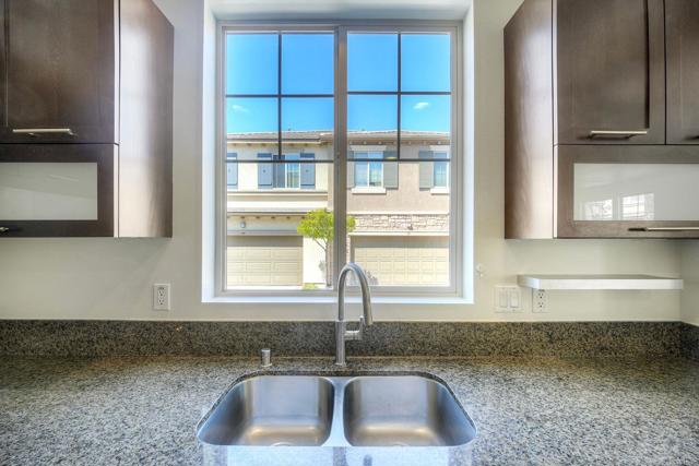 Image 9 of 38 For 10653 Golden Willow  143