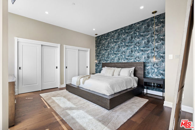 900 W Olympic Boulevard, Los Angeles CA: https://media.crmls.org/mediaz/bf44b858-9241-43d9-9b2d-6698ed6122ef.jpg