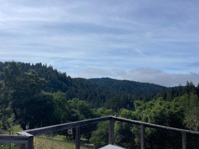 450 Hawk Ridge Road, Boulder Creek CA: https://media.crmls.org/mediaz/bf45311c-ba38-49a8-8671-bcc0cc3ce248.jpg