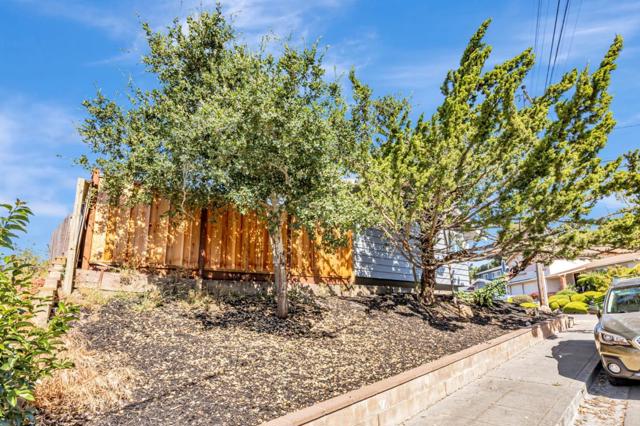 4741 Sorani Way, Castro Valley CA: https://media.crmls.org/mediaz/bf45d61d-e47c-4429-bab3-f743423ba17e.jpg