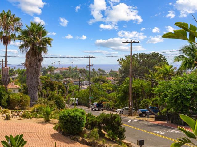 Detail Gallery Image 4 of 46 For 431 Orpheus Ave, Encinitas,  CA 92024 - 3 Beds | 3 Baths