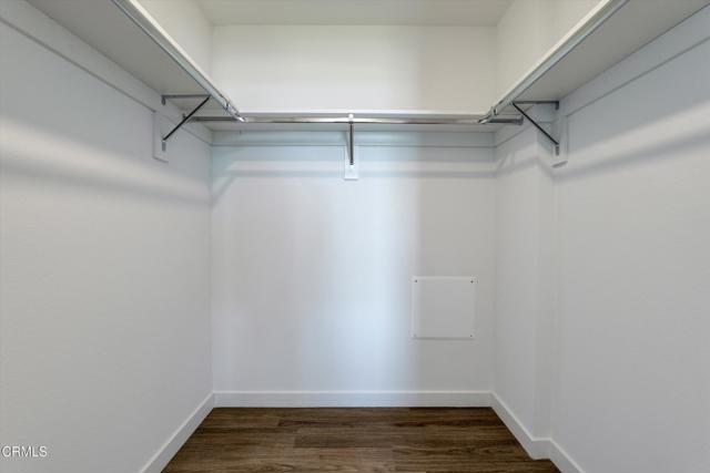 Detail Gallery Image 25 of 39 For 18900 Parthenia St #402,  Northridge,  CA 91324 - 1 Beds | 1 Baths