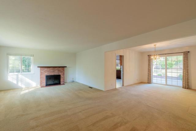 0 2 E of Torres Avenue, Carmel CA: https://media.crmls.org/mediaz/bf49986d-58c9-472e-851b-b10e12dca2b9.jpg