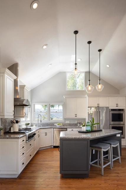 929 W Carmel Valley Road, Carmel Valley CA: https://media.crmls.org/mediaz/bf49e775-2d78-4f49-b64e-d3f06954337b.jpg