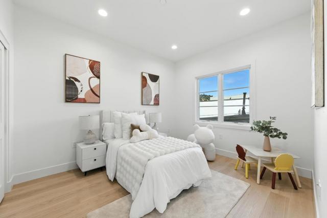 560 El Camino Real, San Carlos CA: https://media.crmls.org/mediaz/bf49f9c2-d0fb-419d-977f-da7c6601c885.jpg