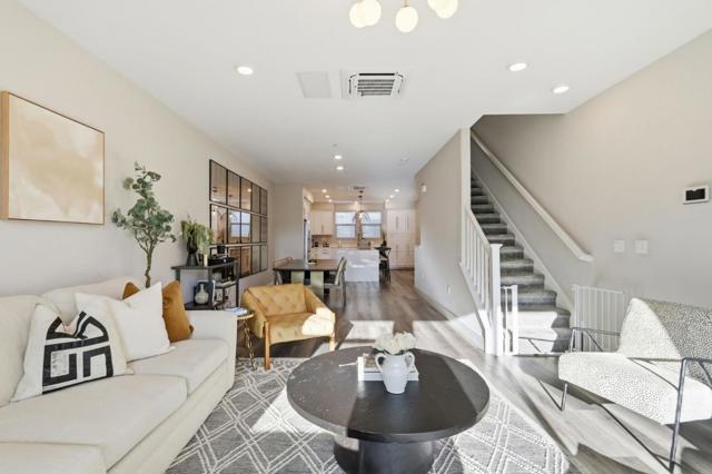 5740 Vibrant Loop, San Jose CA: https://media.crmls.org/mediaz/bf4a38a7-80a3-4efc-b6c4-6d59b06c9d0c.jpg