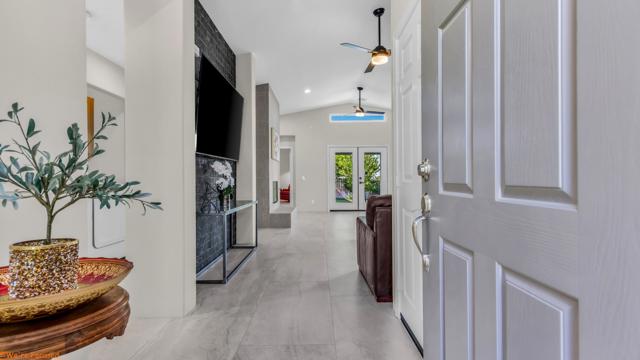 68099 Via Domingo, Desert Hot Springs CA: https://media.crmls.org/mediaz/bf4a9e39-0335-40b4-b9fb-be913405b955.jpg