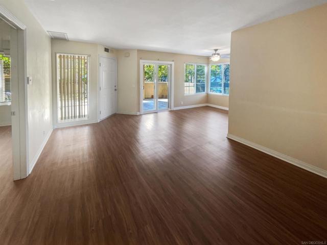 7365 Calle Cristobal, San Diego CA: https://media.crmls.org/mediaz/bf4bac91-e118-41bf-ada4-017e3293560a.jpg