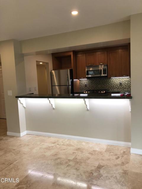 Detail Gallery Image 9 of 28 For 663 Sunfish Way, Port Hueneme,  CA 93041 - 3 Beds | 2 Baths