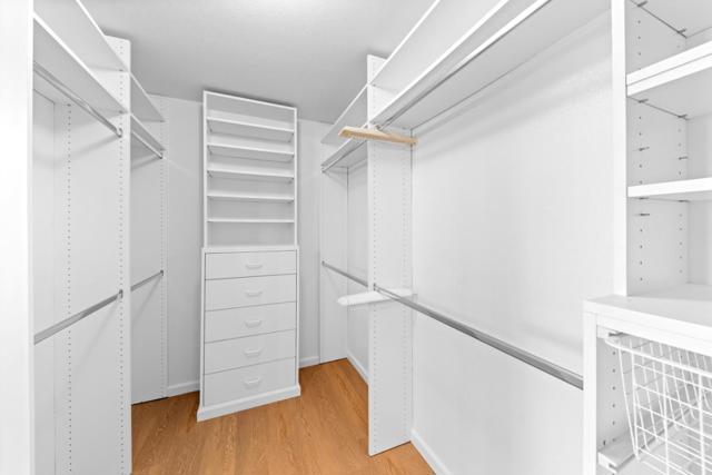 323 Green Ridge Drive, Daly City CA: https://media.crmls.org/mediaz/bf4c3c5d-a7fb-40e7-b304-42ec5724c885.jpg