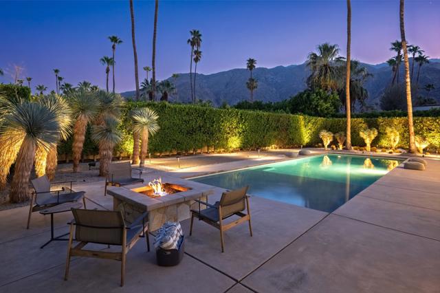 241 Camino Norte, Palm Springs, CA 92262