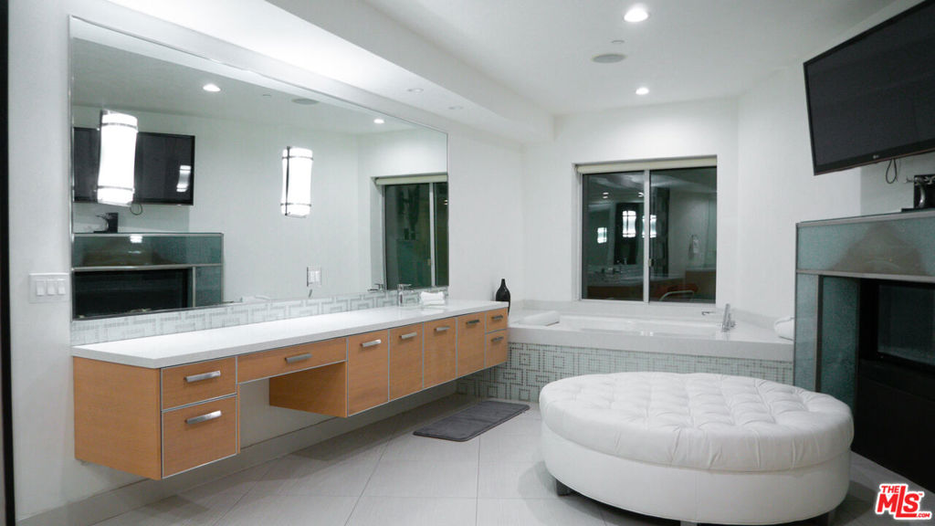 MLS #26986425 image #34