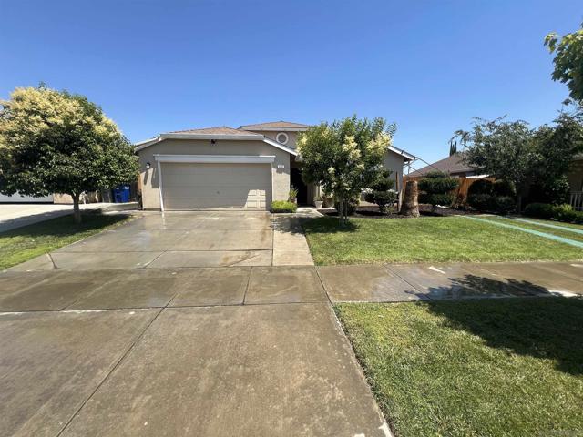 423 Rhianon Dr, Merced, California 95341, 4 Bedrooms Bedrooms, ,2 BathroomsBathrooms,Single Family Residence,For Sale,Rhianon Dr,240014356SD