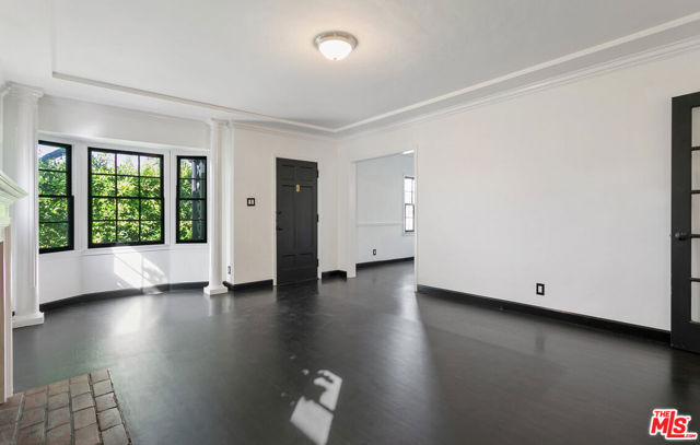 508 N San Vicente Boulevard, West Hollywood CA: https://media.crmls.org/mediaz/bf4ecf2c-17ae-4889-881c-acdc0e7da271.jpg