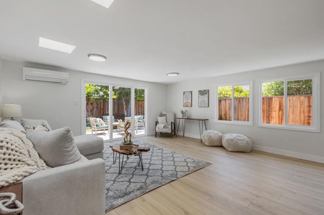 402 S Mary Avenue, Sunnyvale CA: https://media.crmls.org/mediaz/bf4ed85c-93ed-46b0-be56-948fb676de5c.jpg