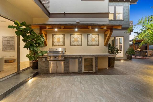 Image 5 of 45 For 674 Caylpso Pl