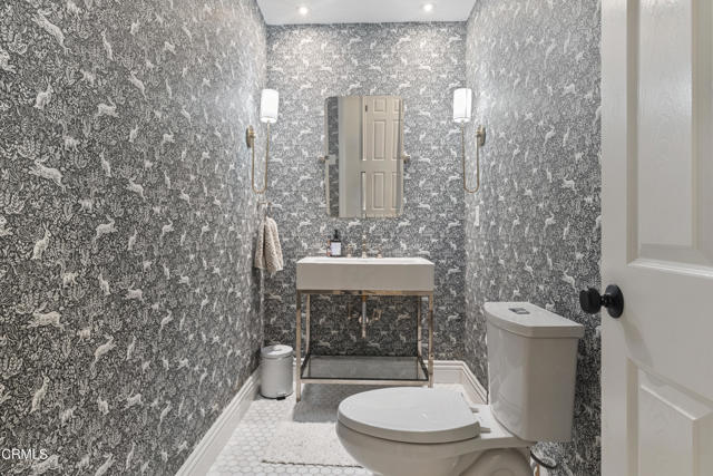 263 San Miguel Road, Pasadena CA: https://media.crmls.org/mediaz/bf4fd727-fd46-42a4-9394-fa0f2cf686ba.jpg