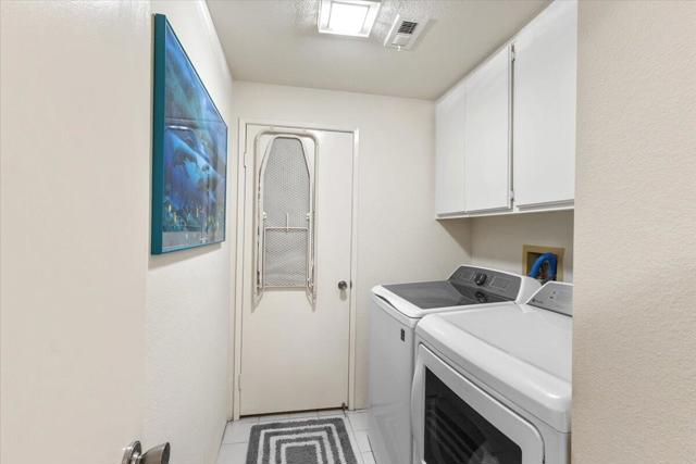 55566 Southern, La Quinta CA: https://media.crmls.org/mediaz/bf518a93-7112-4389-869f-da8f2999af6f.jpg