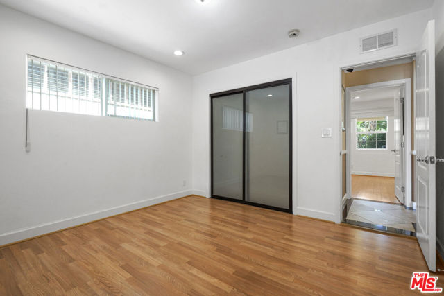 7017 Vicky Avenue, West Hills CA: https://media.crmls.org/mediaz/bf522beb-6586-40fc-8708-da94e38875db.jpg