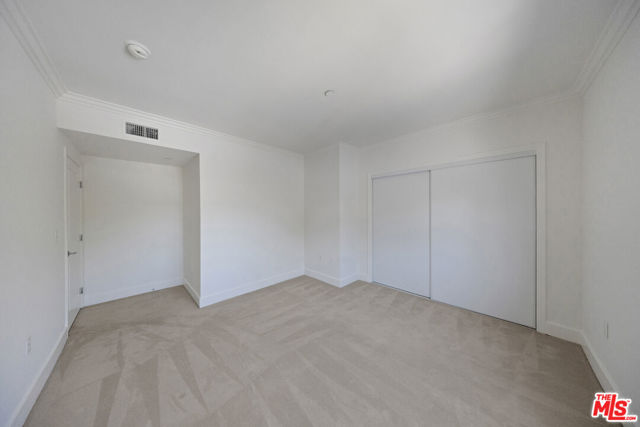 1409 Armacost Avenue, Los Angeles CA: https://media.crmls.org/mediaz/bf52d048-a334-4141-825e-55360002e946.jpg