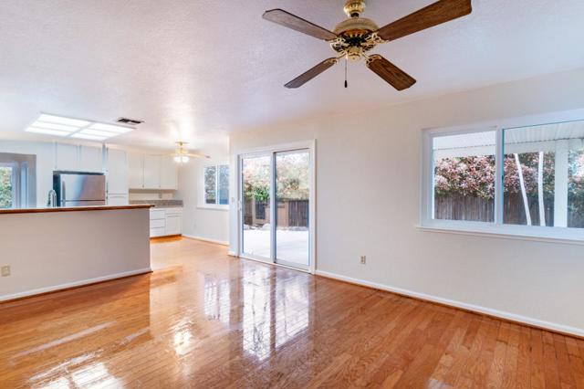 4200 Ciello Court, Cameron Park CA: https://media.crmls.org/mediaz/bf54a457-8fa7-4ee7-9d4f-5e4e8ce1d53f.jpg