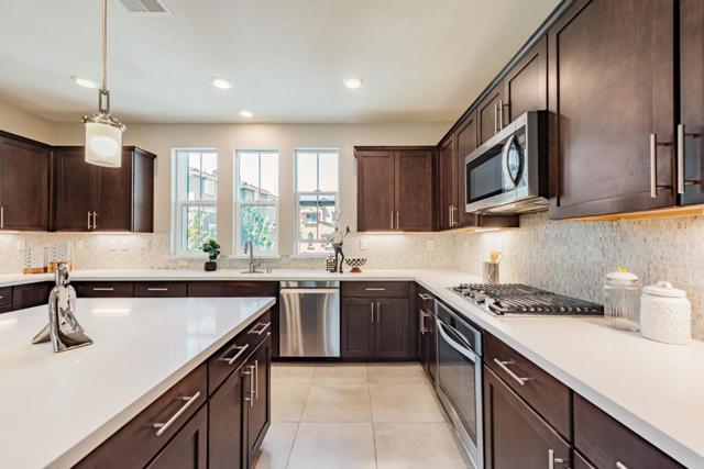 25899 Dollar Street, Hayward CA: https://media.crmls.org/mediaz/bf54cac1-7f70-4e7d-a8bf-069e6729bd4b.jpg