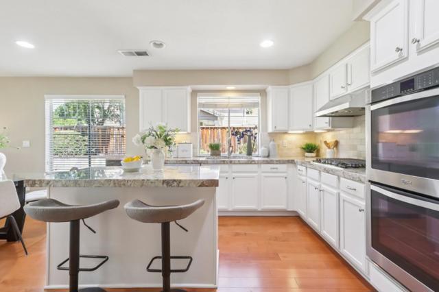 6307 Hematite Court, San Jose CA: https://media.crmls.org/mediaz/bf55be44-f5fd-4ec0-9b88-2c1710e19c78.jpg