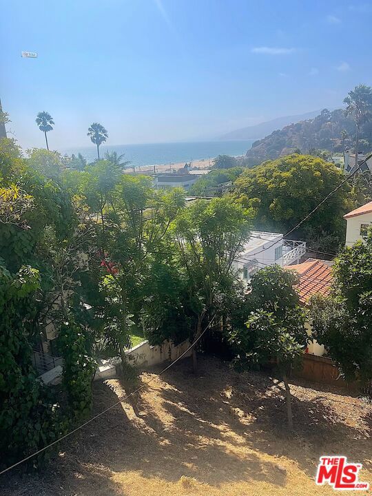 Drew Fenton | 0 Ocean Ave Ext Los Angeles CA | MLS: 7440371