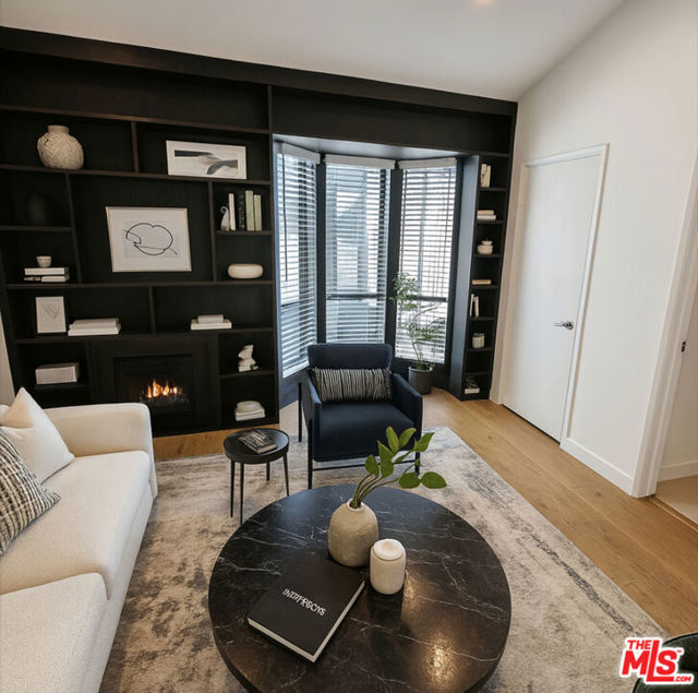 880 Hilldale Avenue, West Hollywood CA: https://media.crmls.org/mediaz/bf5632e6-bc01-4563-aa9f-f87c42cc3161.jpg