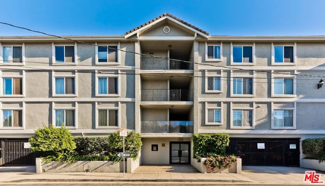 2308 Schader Drive, Santa Monica, California 90404, 2 Bedrooms Bedrooms, ,1 BathroomBathrooms,Condominium,For Sale,Schader,24458301