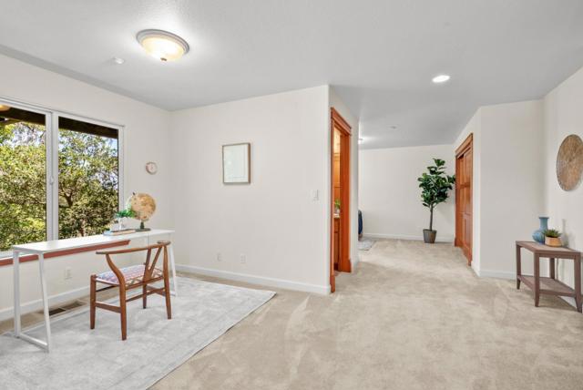 562 Cuesta Drive, Aptos CA: https://media.crmls.org/mediaz/bf580a0e-4574-4a78-bef8-3862591dc01a.jpg