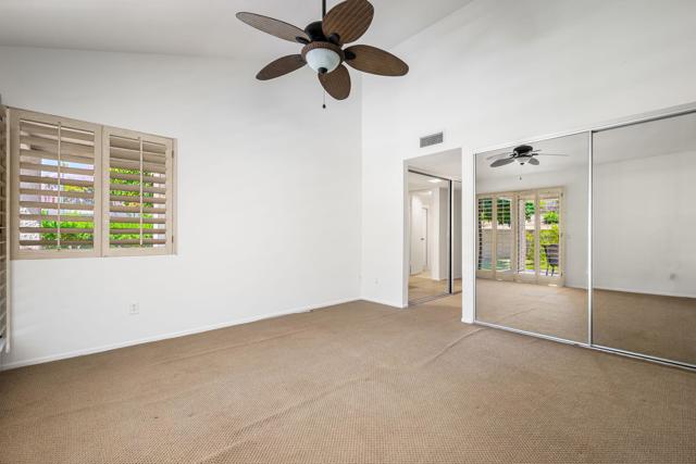 72499 Sandstone Lane, Palm Desert CA: https://media.crmls.org/mediaz/bf581528-e2ab-4e82-b3b9-b1700dde8721.jpg