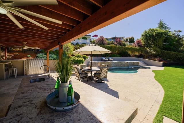 520 Sand Hill Road, Scotts Valley CA: https://media.crmls.org/mediaz/bf584593-53ac-4ba3-96d5-6dee5664cbcb.jpg