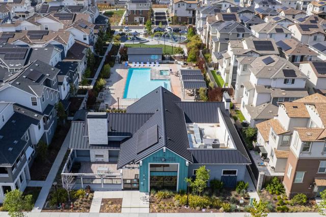37389 Salt Grass Rd, Newark CA: https://media.crmls.org/mediaz/bf5a16b3-948c-42e0-be96-1c3dcc135eaa.jpg