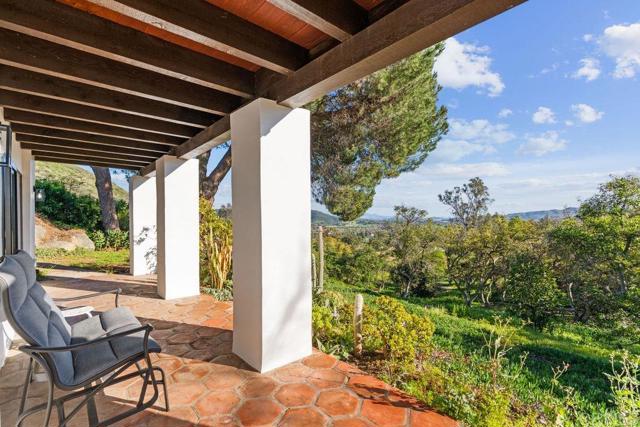 Detail Gallery Image 26 of 68 For 710 Buena Creek Rd, San Marcos,  CA 92069 - 3 Beds | 3/1 Baths