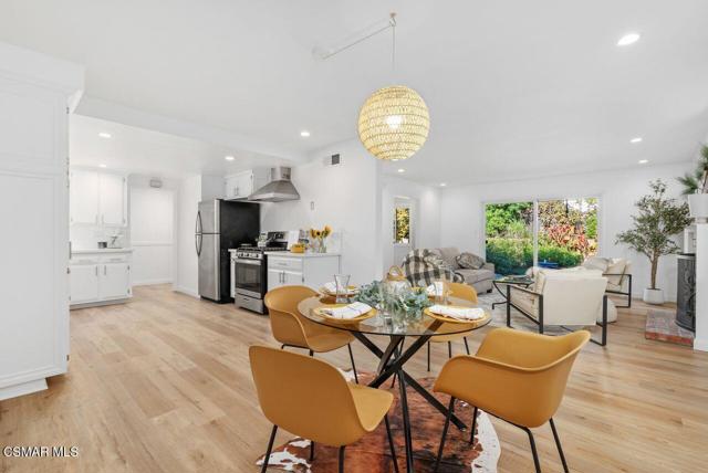 3359 Ridden Street, Camarillo CA: https://media.crmls.org/mediaz/bf5ca35c-70dd-41f0-bb54-8d5189e490fc.jpg