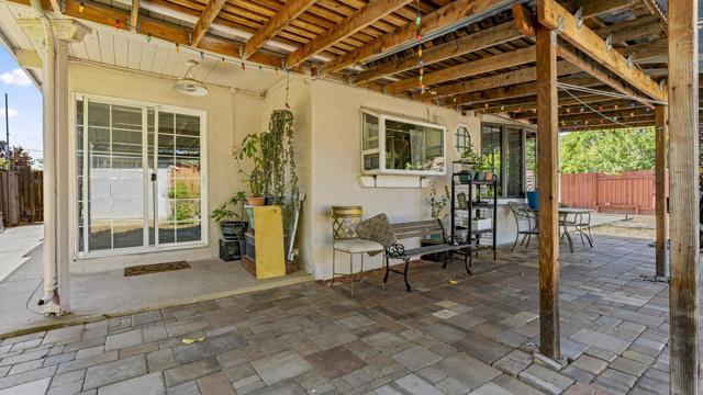 848 Kenneth Avenue, Campbell CA: https://media.crmls.org/mediaz/bf5dfabe-6da3-4bd8-9f93-40f85b3cd97f.jpg