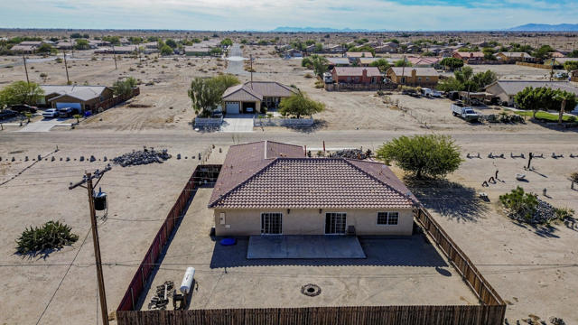 1224 Red Sea Avenue, Thermal CA: https://media.crmls.org/mediaz/bf5e4a2b-9db3-4c61-98d9-fd502eeeb5b3.jpg