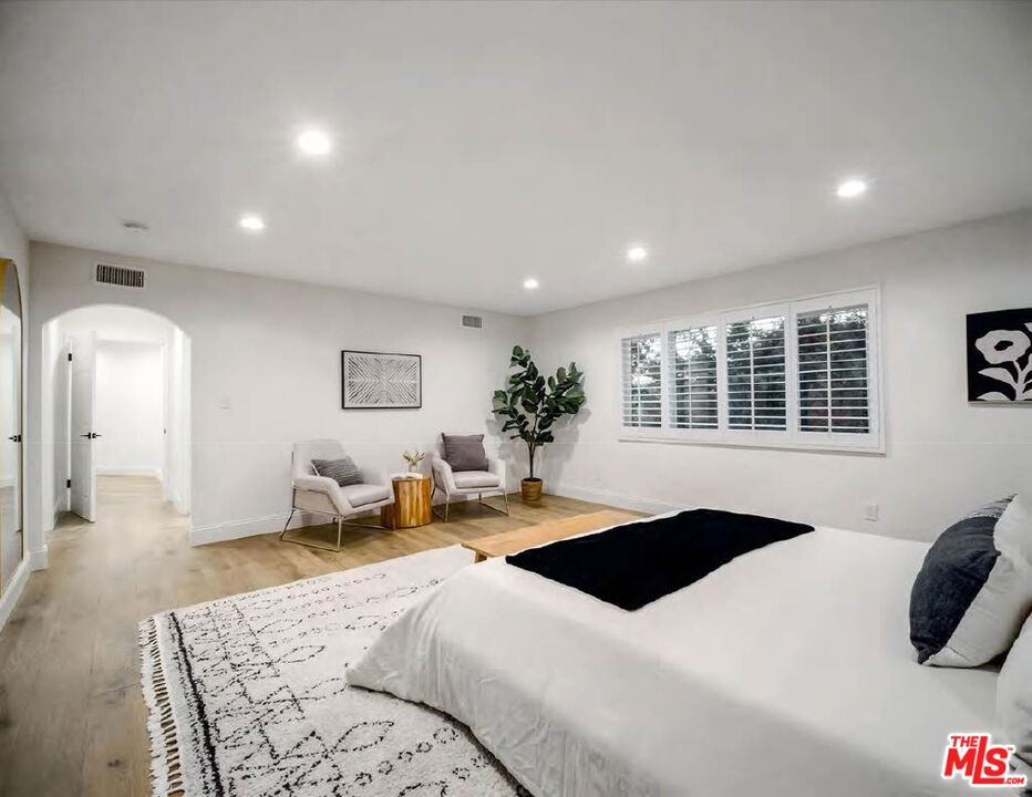 MLS #26835339 image #21