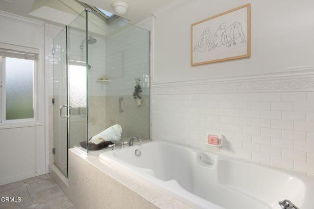 Detail Gallery Image 19 of 38 For 2050 E Woodlyn Rd, Pasadena,  CA 91104 - 3 Beds | 2 Baths