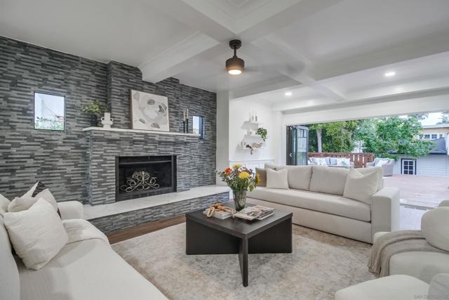 1864 Sunset Blvd, San Diego CA: https://media.crmls.org/mediaz/bf5f0202-3c3b-4cc2-8533-093ad3711c79.jpg