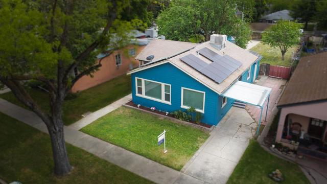 636 W 25th Street, Merced CA: https://media.crmls.org/mediaz/bf5f6e7a-d714-4d9c-8b38-af8a786f0630.jpg