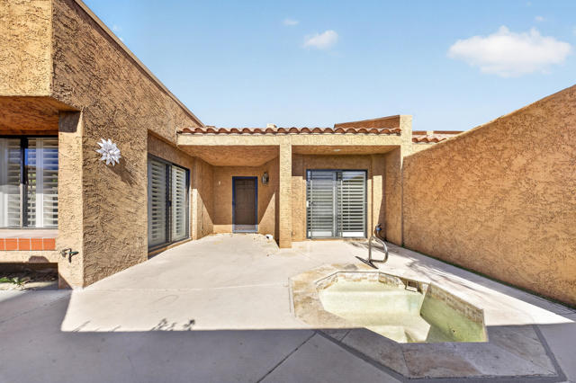 73452 Irontree Drive, Palm Desert, CA 92260