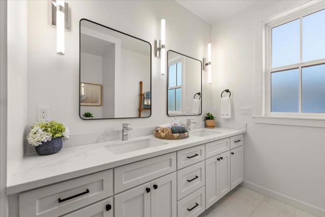 14 Staggi Court, Soquel CA: https://media.crmls.org/mediaz/bf5f7e1b-1bd2-4abb-8f43-5cf139198b12.jpg