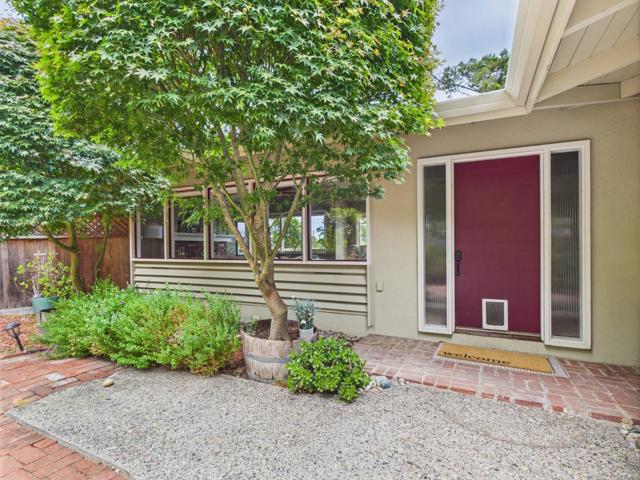 214 Soledad Place, Monterey CA: https://media.crmls.org/mediaz/bf625b1e-8c43-4649-9f17-7b94cf10f95f.jpg