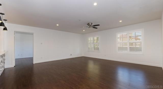 2037 Burton st, San Diego CA: https://media.crmls.org/mediaz/bf6281c2-c234-4286-bfc6-94b22db99024.jpg