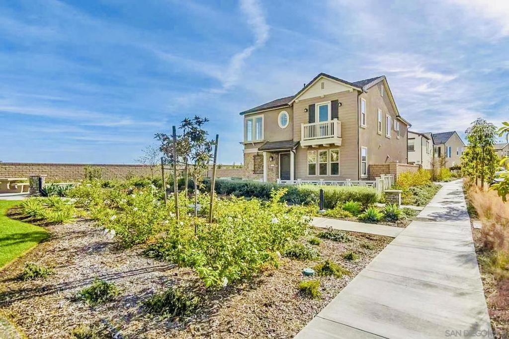 13347 Orange Blossom Wy - photo 4