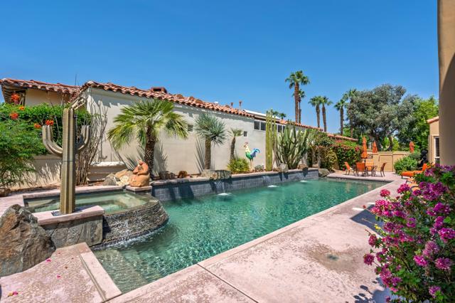 79885 Liga, La Quinta CA: https://media.crmls.org/mediaz/bf6494f1-72bc-4037-b321-fc2de09d5628.jpg
